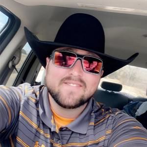 Meet your Posher, Tyler